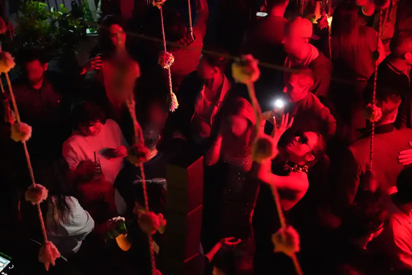 Gece 360 İstanbul dans pisti